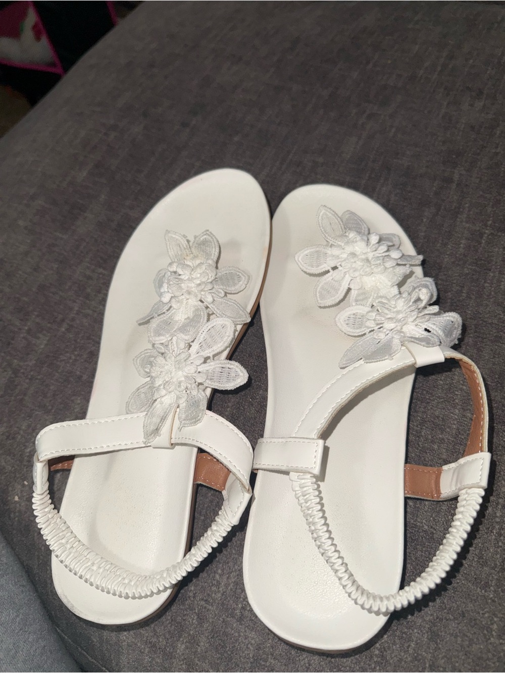 Women's White Floral Elastic Back Sandals
